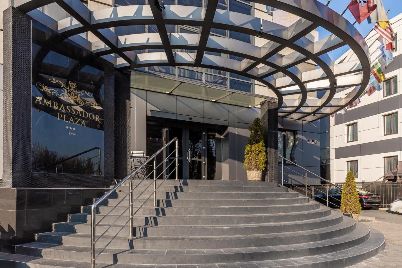 Hotel Ambassador Plaza Kiev Esterno foto